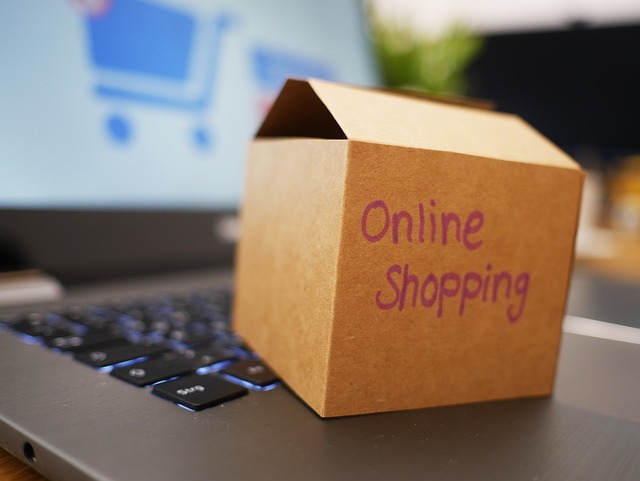 10 bonnes raisons d’intégrer un chatbot e-commerce sur votre boutique en ligne